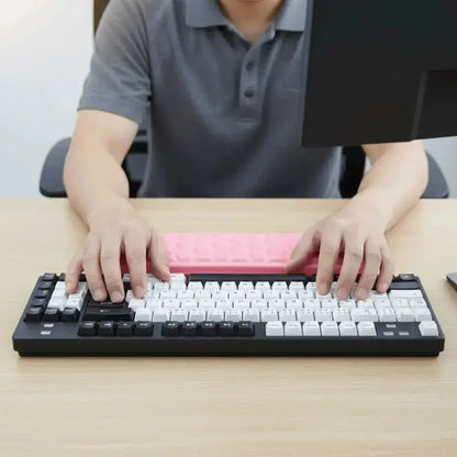 Ergonomic Design Keyboard Wrist Rest for gaming keyboard
